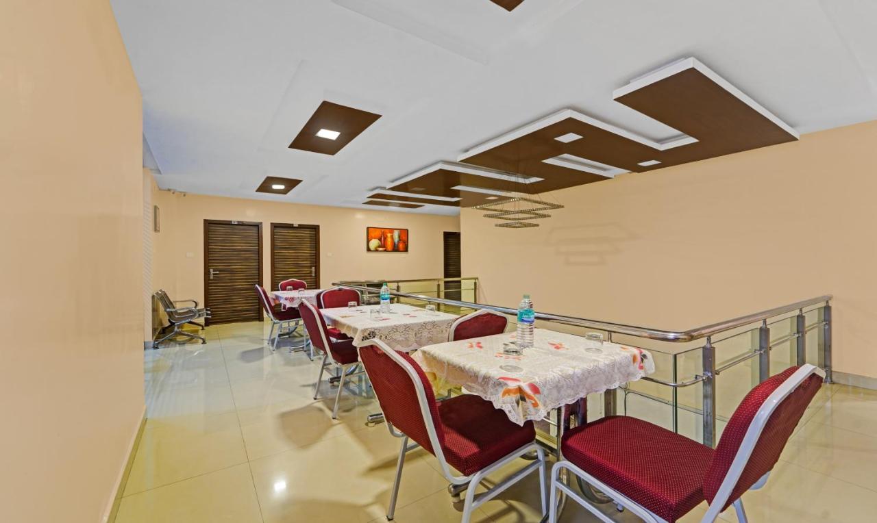 Treebo Trend Aadvik Sai Residency Hotel Chennai Exterior photo