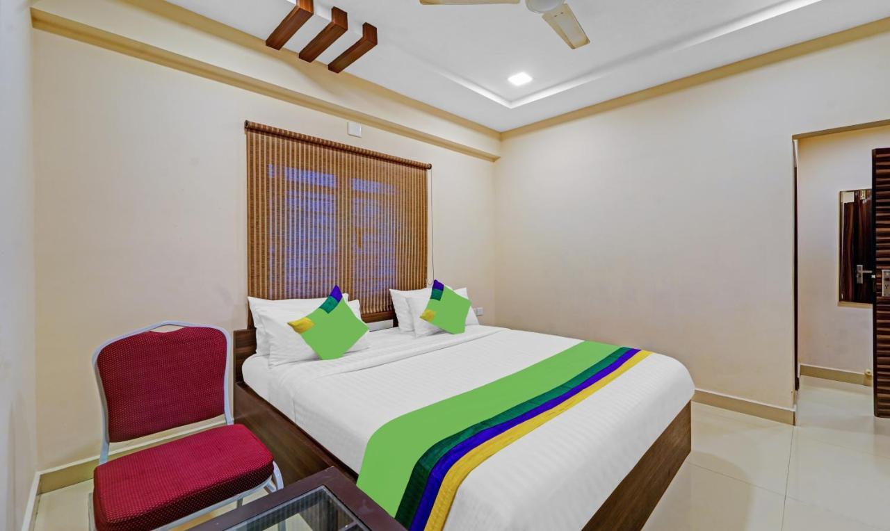 Treebo Trend Aadvik Sai Residency Hotel Chennai Exterior photo
