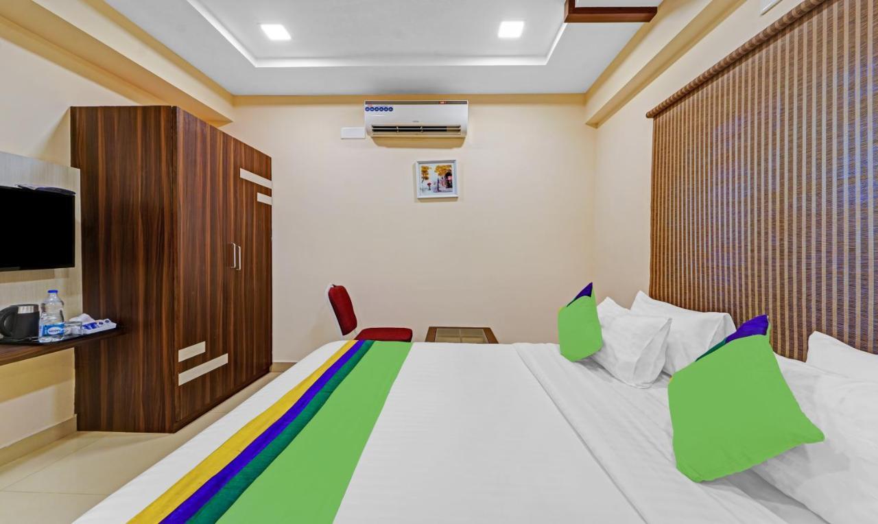 Treebo Trend Aadvik Sai Residency Hotel Chennai Exterior photo